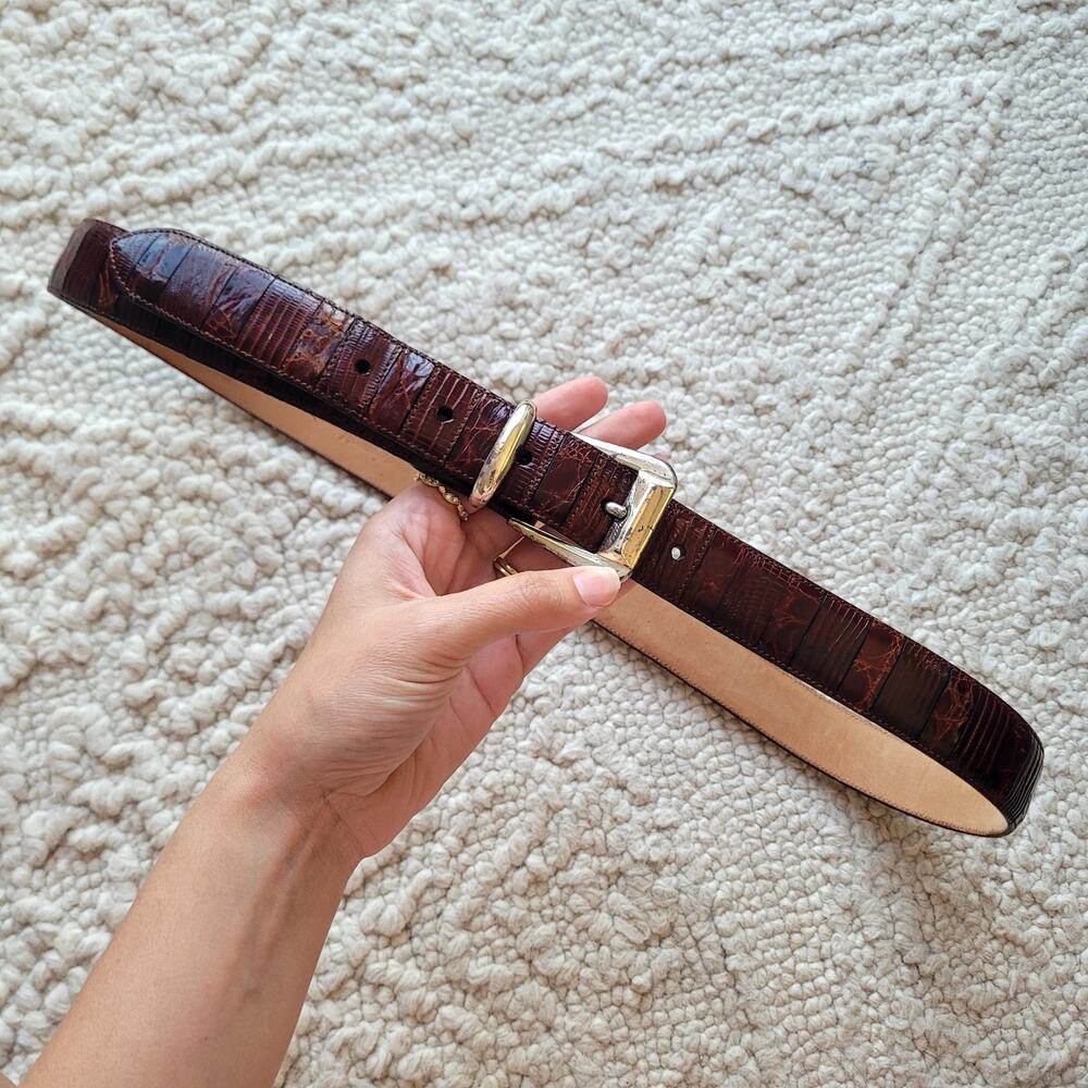Neiman Marcus Genuine Crocodile Belt Made in Spain Sz M